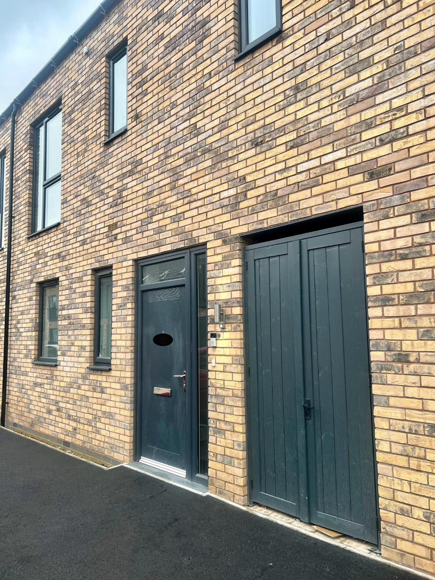 The Parkes A Stylish 3Br House, 5 Mins From Central Birmingham Close To The Edgbaston Stadium, The Hippodrome, Uob, Aston And Bcu, China Town, Kings Heath Bhx Airport And Much More Экстерьер фото